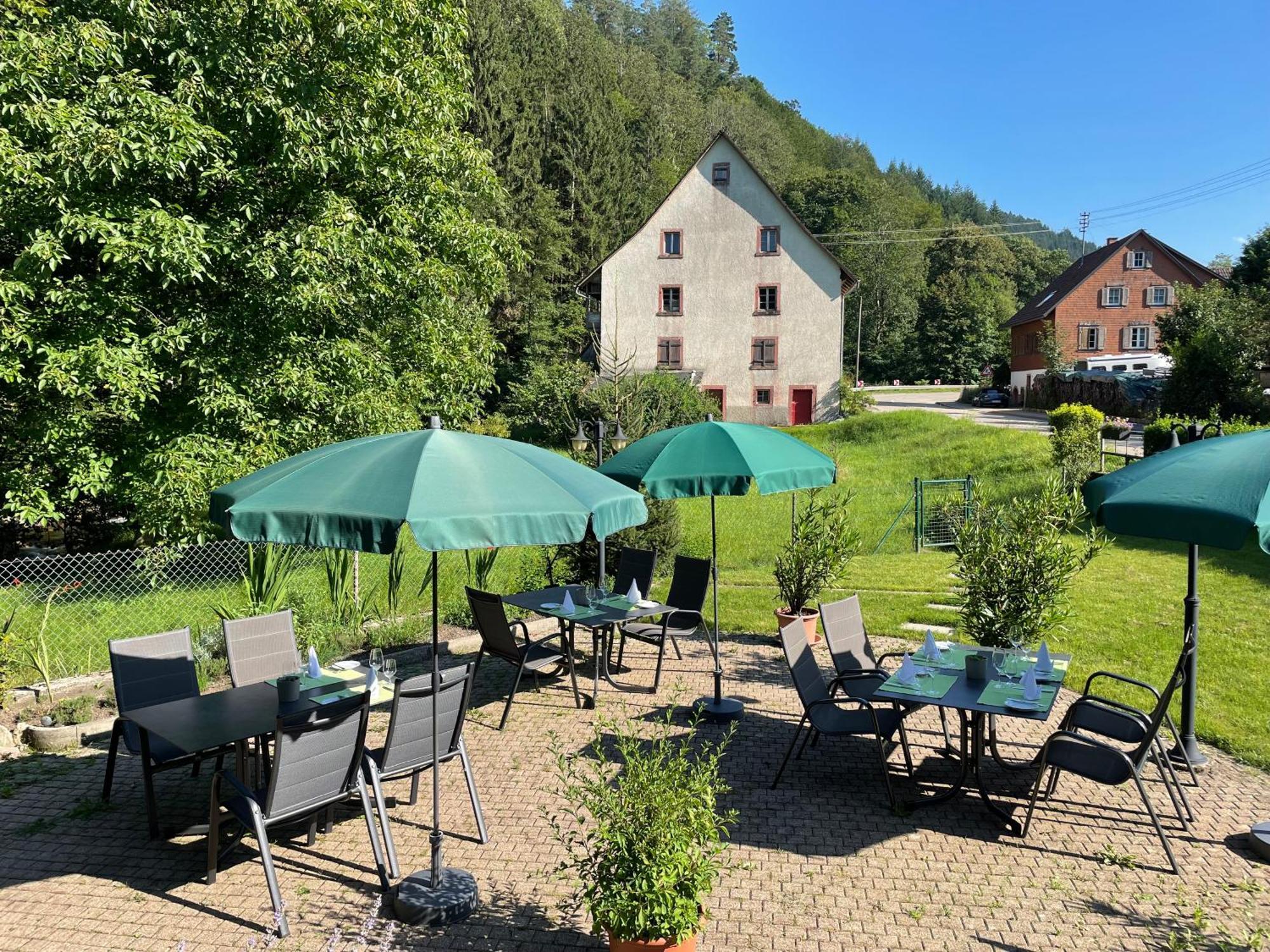 Gasthaus Zur Erle Simonswald Exteriér fotografie
